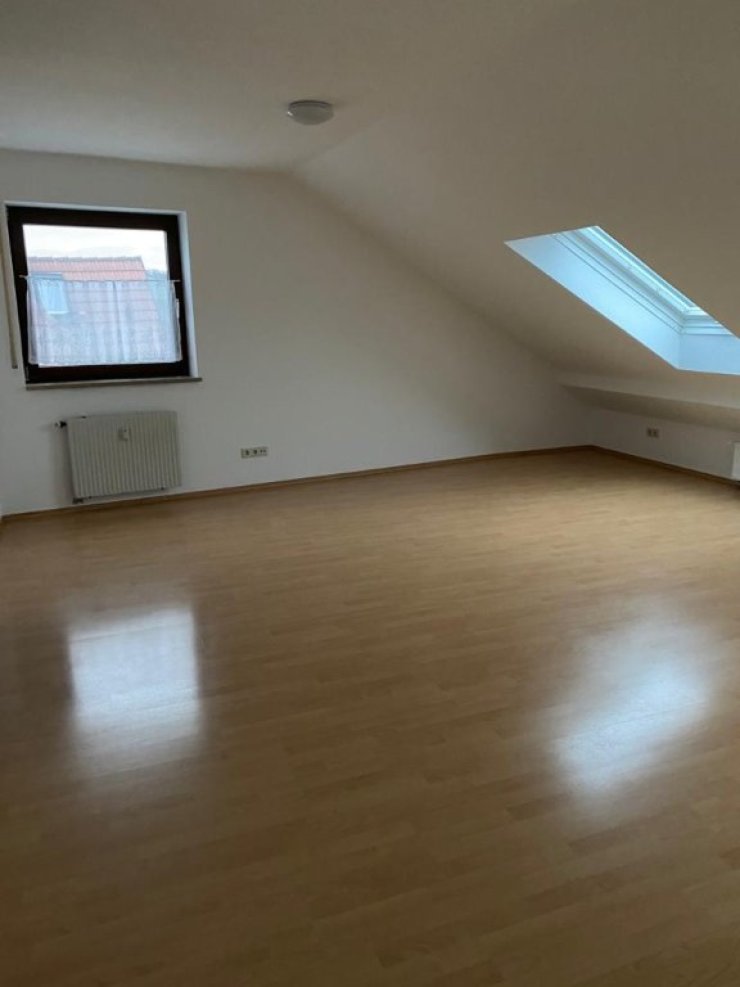 Helle 1-Zimmer-Wohnung in Würzburg/Heidingsfeld - 1-Zimmer ...
