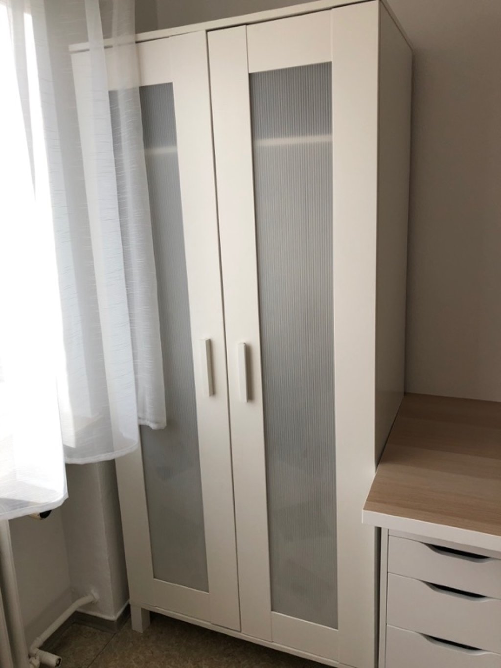 1-Zimmer-Wohnung mit Bad, Möbel und Einbauküche – 97072 Würzburg Altstadt – Vorschaubild 4