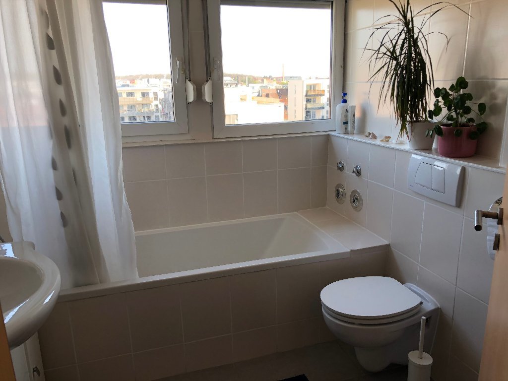 Habitación en WG Feuerbach Oswald-Hesse-Str. 26 - Bad
