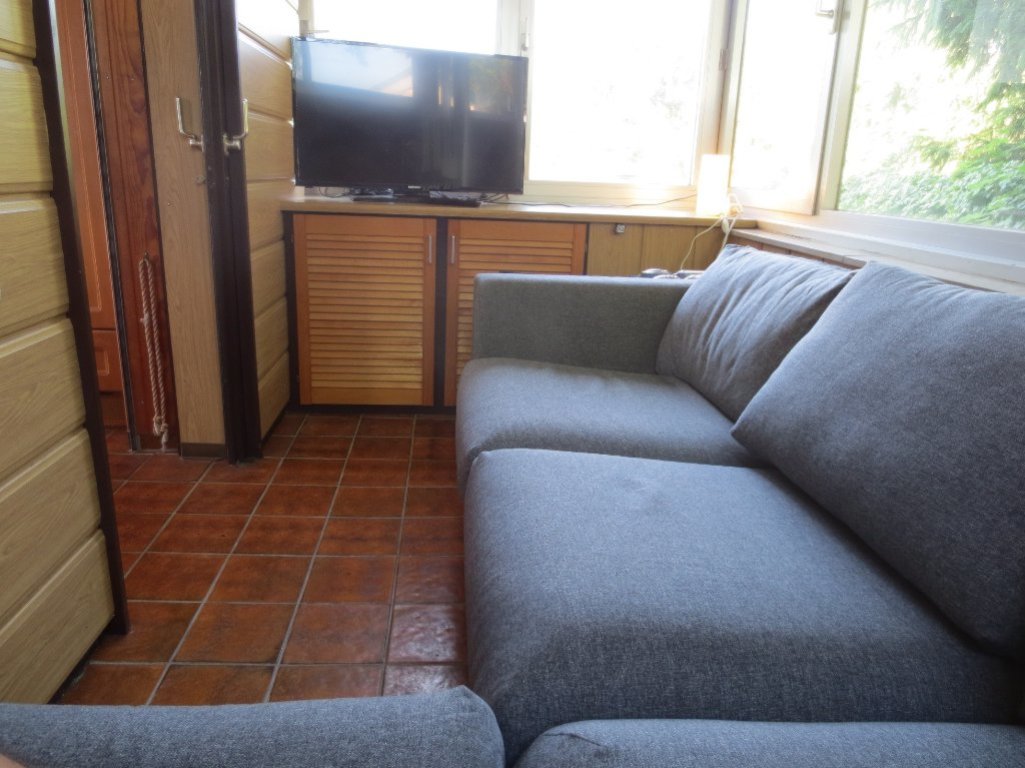 WG-Zimmer Lessenich Alter Heerweg 105 - Wohnzimmer mit Smart-TV