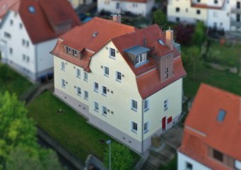 Anzeigenbild: Möbliertes 11m² Zimmer in stilvoll restaurierter Gründerzeitvilla, technisch auf dem neusten Stand