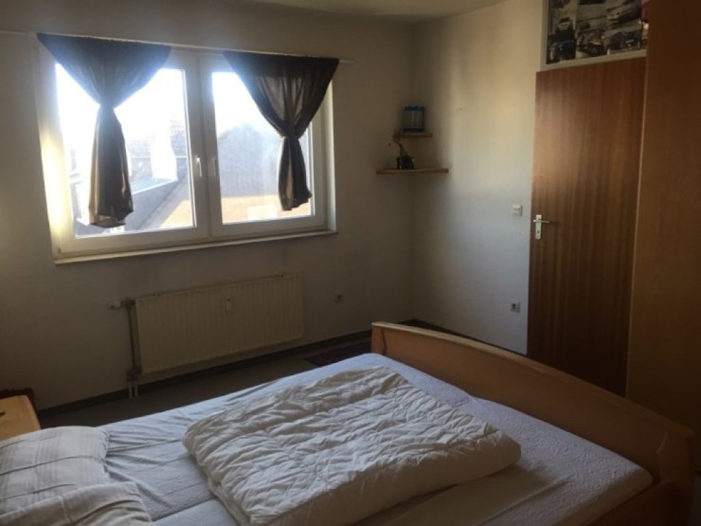 Flatshare Lindenthal Ernst-Wilhelm-Nay-Str - Schöne Aussicht zur Gartenseite