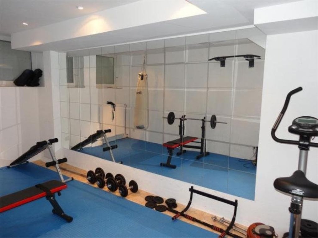 WG-Zimmer Poppelsdorf Baumschulallee 22 - Fitnessraum