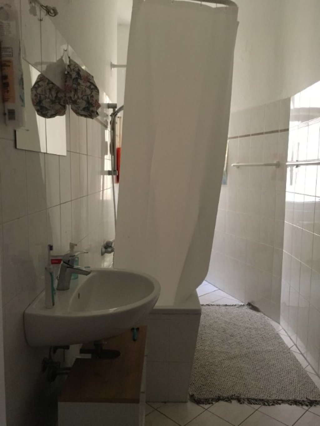 Wohnung Friedrichshain Dirschauerstr. 00 - Badezimmer