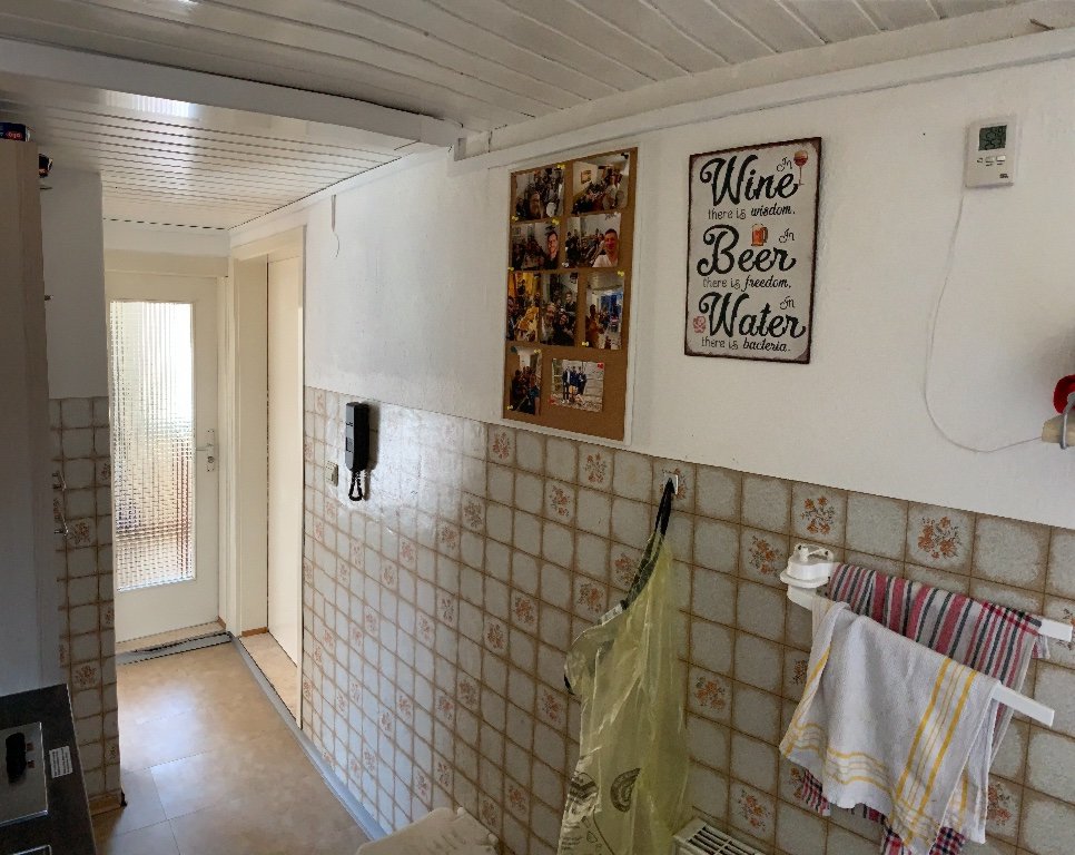 Habitación en WG Obertürkheim Quittengasse 11 - Zum Wohnungseingang