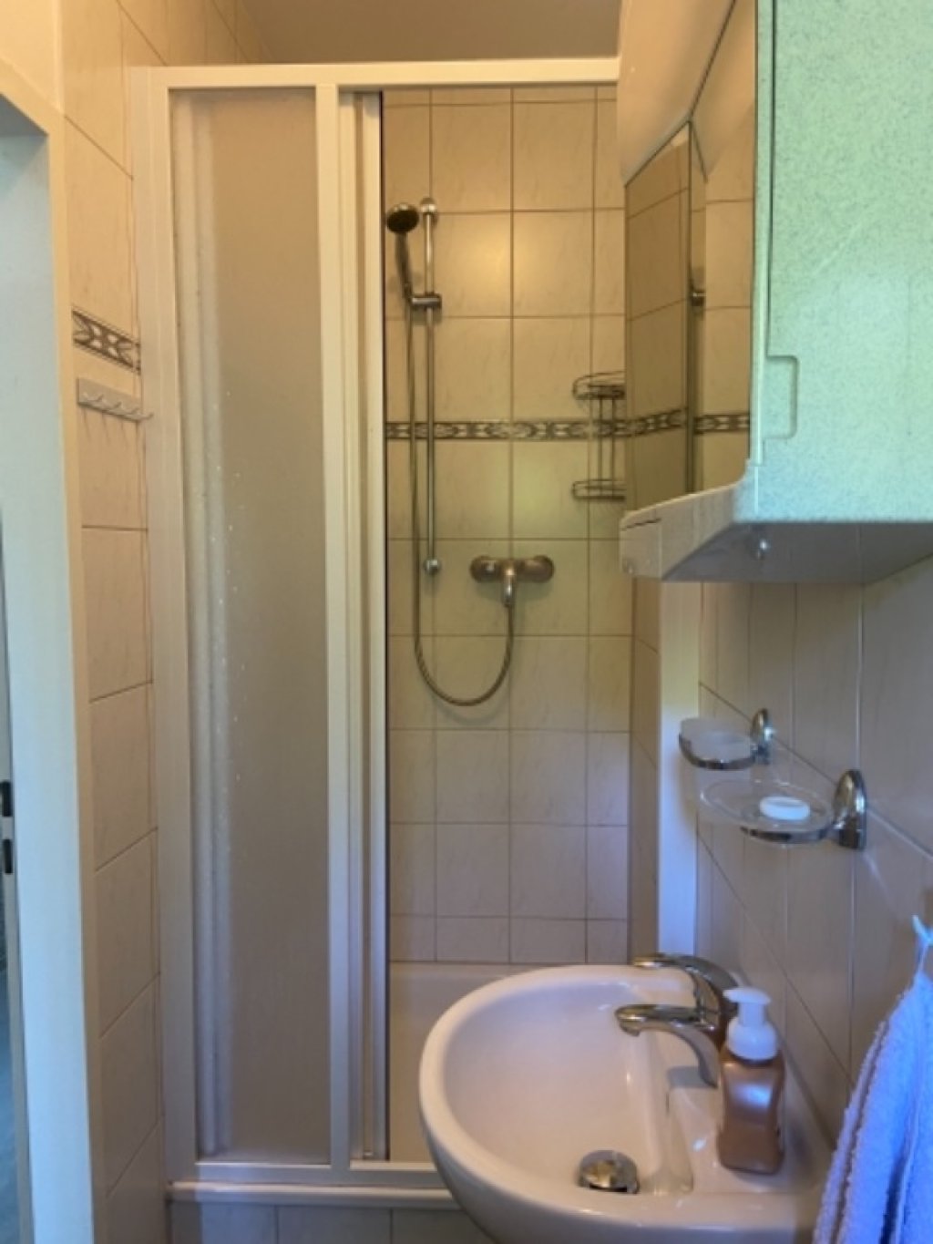 1 Zi Wohnung mit Garten, EG, kühl, Anmeldung – Friedrich Engels Str.176, 13158 Berlin Pankow – Vorschaubild 5