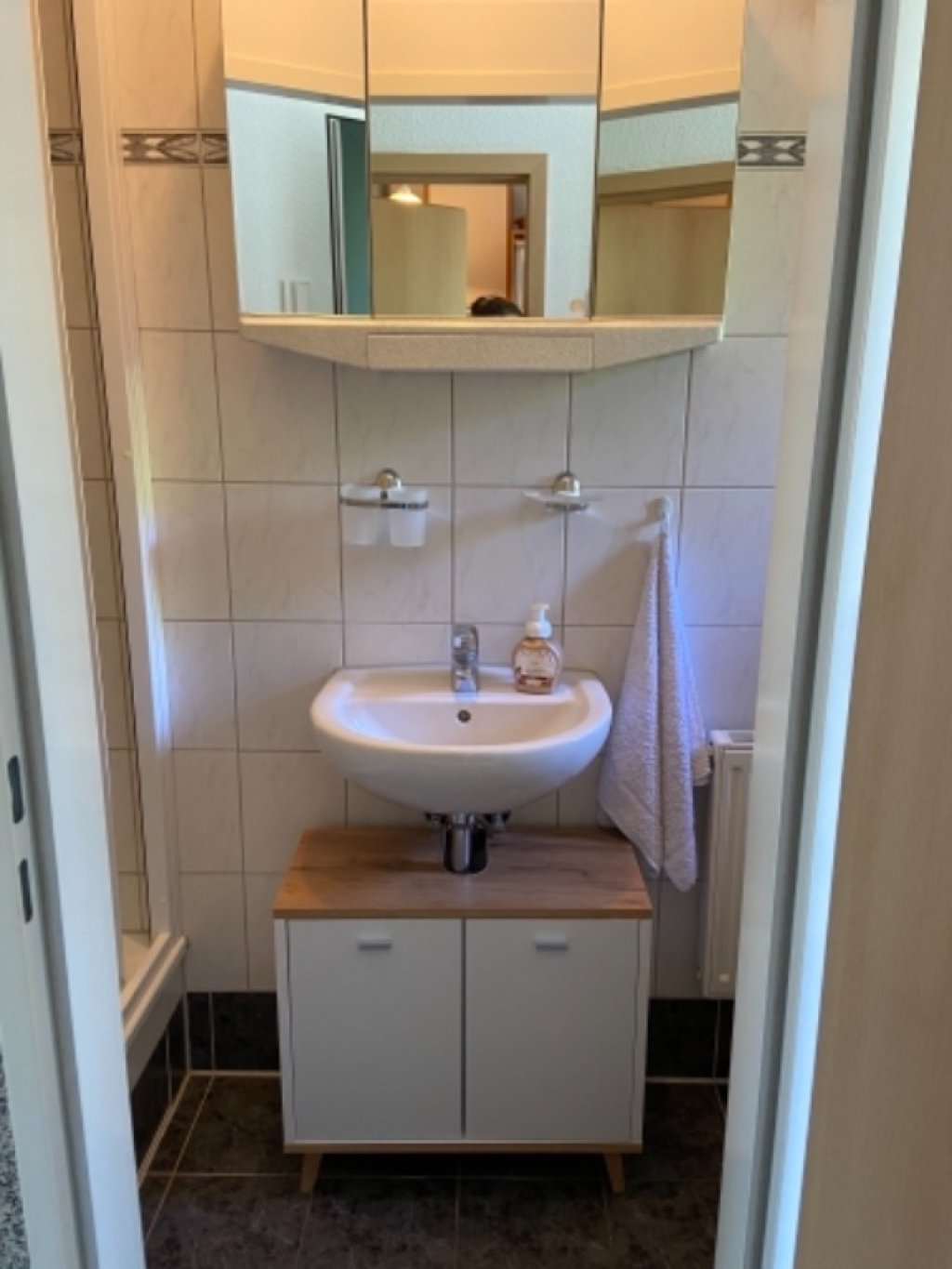 1 Zi Wohnung mit Garten, EG, kühl, Anmeldung – Friedrich Engels Str.176, 13158 Berlin Pankow – Vorschaubild 4