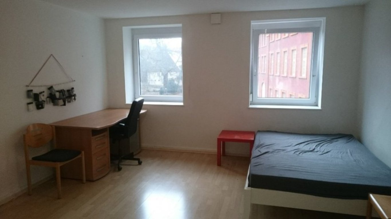 Habitación en WG Herdern - Innenstadt Tennenbacher Strasse 5 - Zimmer groß