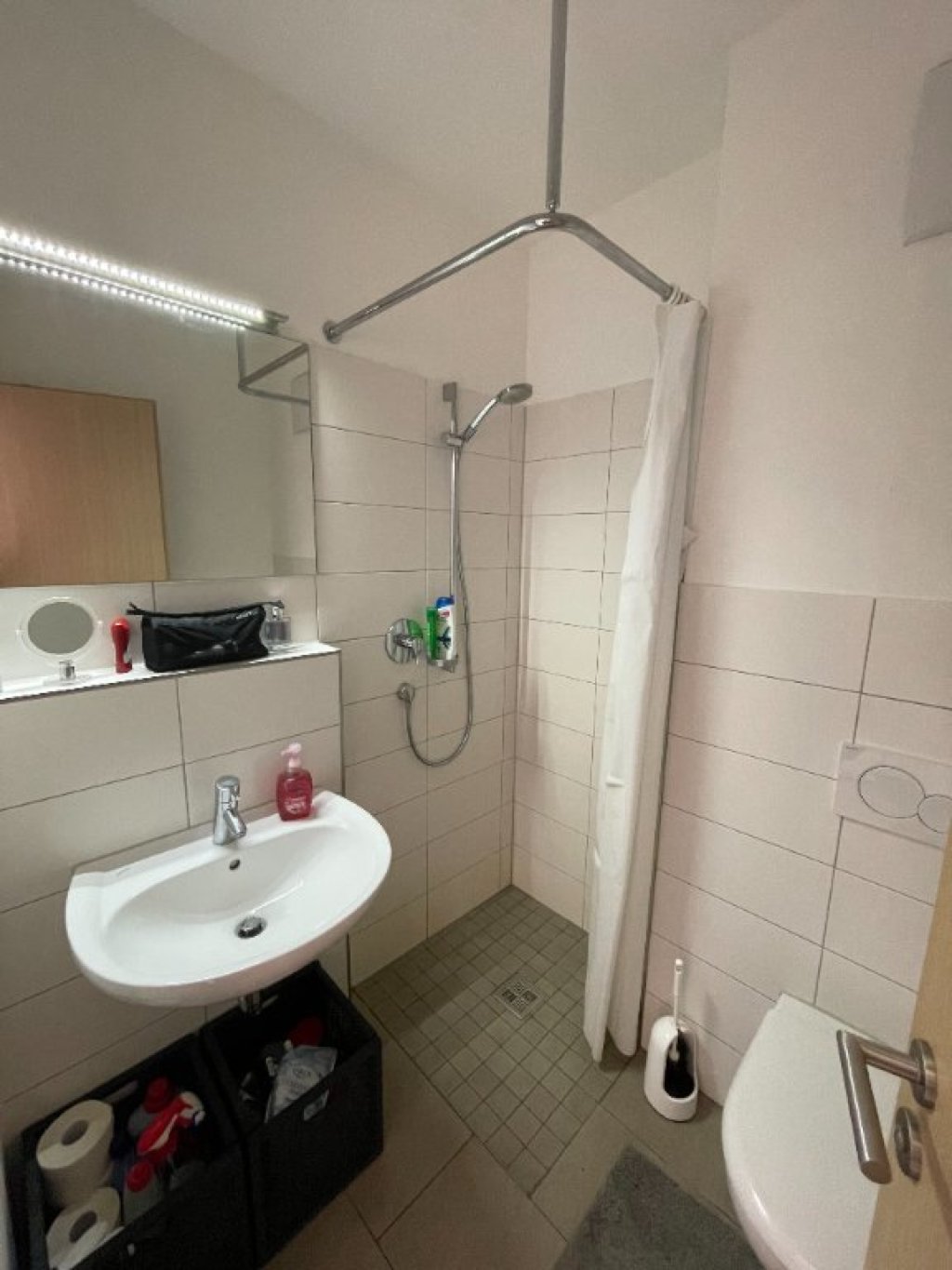Einzelappartement auf dem Campus der Universität Hohenheim (Nur für Studierende!/students only!) – Filderhauptstraße 161, 70599 Stuttgart Hohenheim – Vorschaubild 6