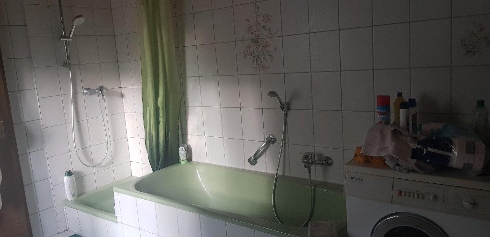 WG-Zimmer Bruck Äußere Tennenloher Straße 46 - Bad
