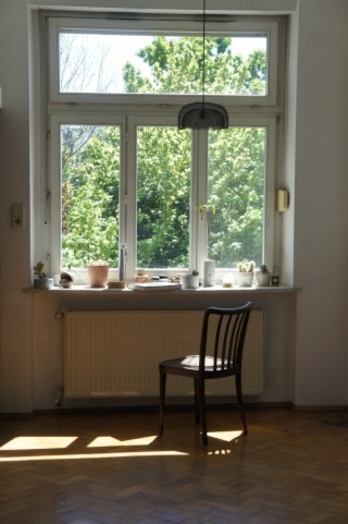 Anzeigenbild: Gründerzeit Altbau WG Zimmer hell und sonnig in zentraler Lage