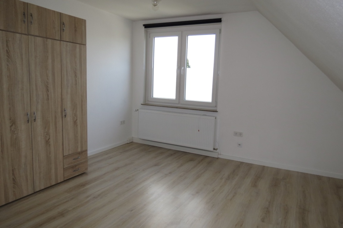 schöne 2 Zimmer-Wohnung mit Ausblick in Garten – Elsener Str. 32, 33102 Paderborn Kernstadt – Vorschaubild 6