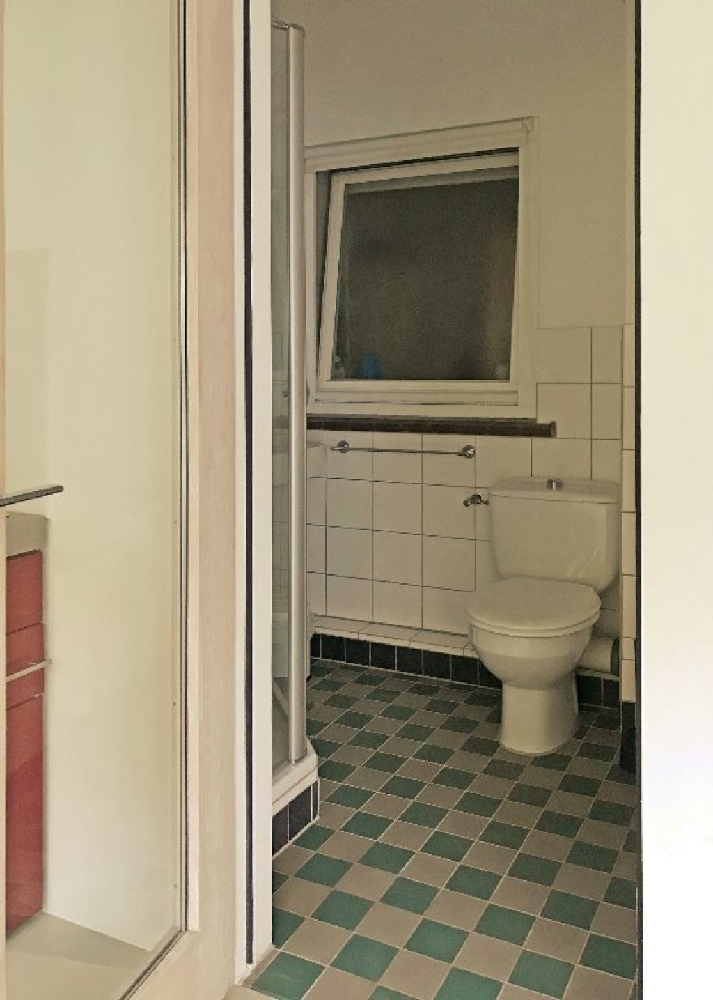 Großes möbliertes 1,5 Zimmer Einliegerappartement – 40629 Düsseldorf Ludenberg – Vorschaubild 9