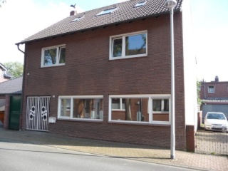 16 m2 großes Zimmer-Nr.1 in 5er Studenten- und Azubi-WG ab dem 1. April 2026