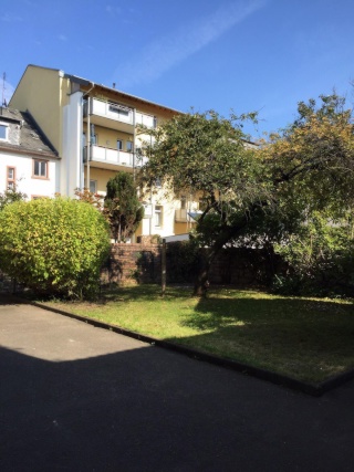 Anzeigenbild: Altbau WG Zimmer, modernes Bad, Küche, Garten