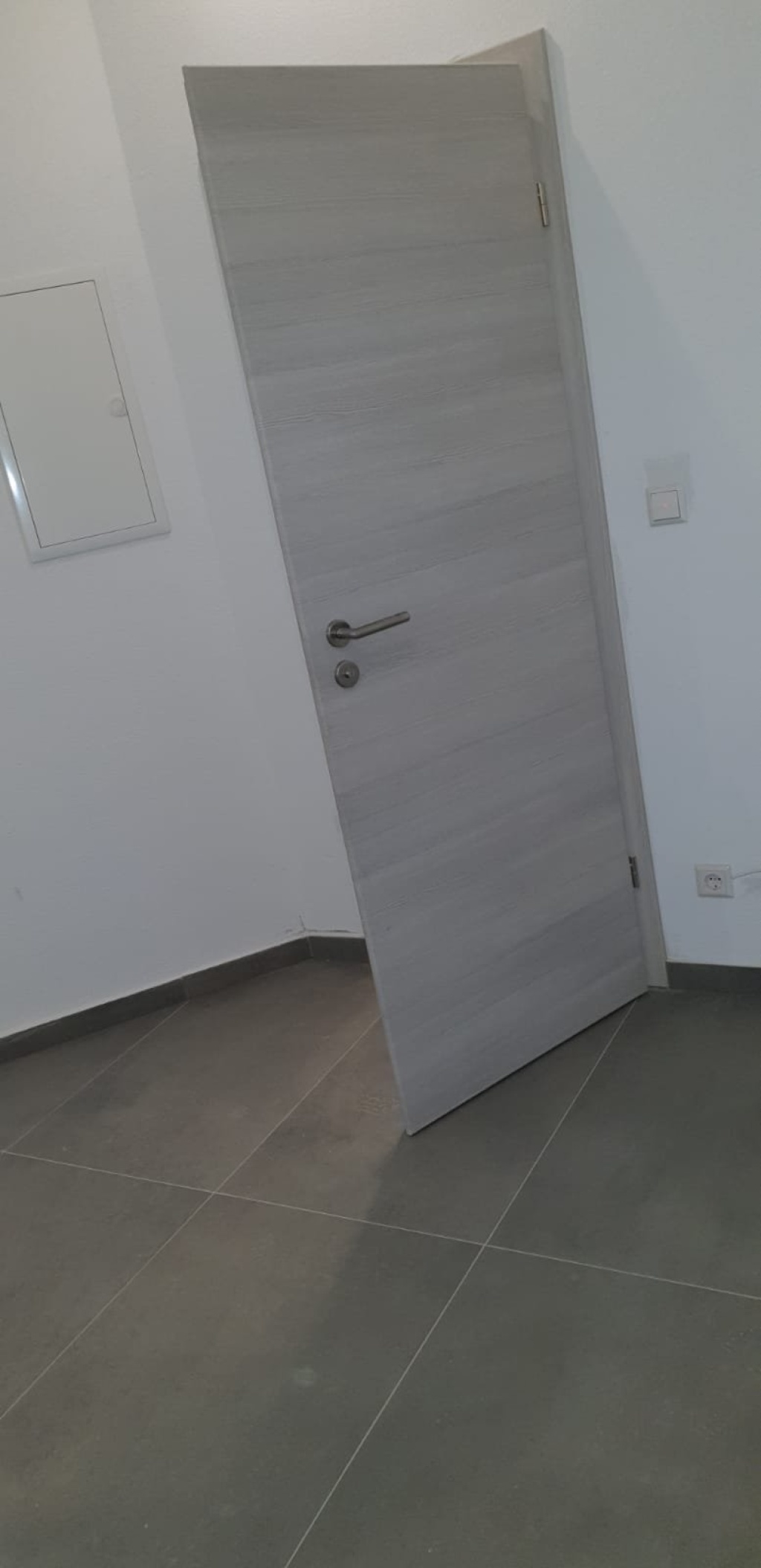 Neuwertige 3-Zimmer Wohnung mit hohen Decken, elektrischen Rolläden, neue Fenstern in S Möhringen – Obere Brandstraße, 70567 Stuttgart Möhringen – Vorschaubild 10