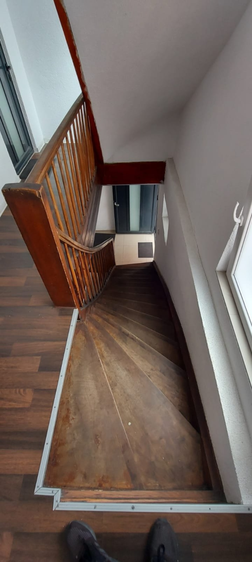 WG-Zimmer Degerloch Karl Pfaff Straße - Treppenhaus