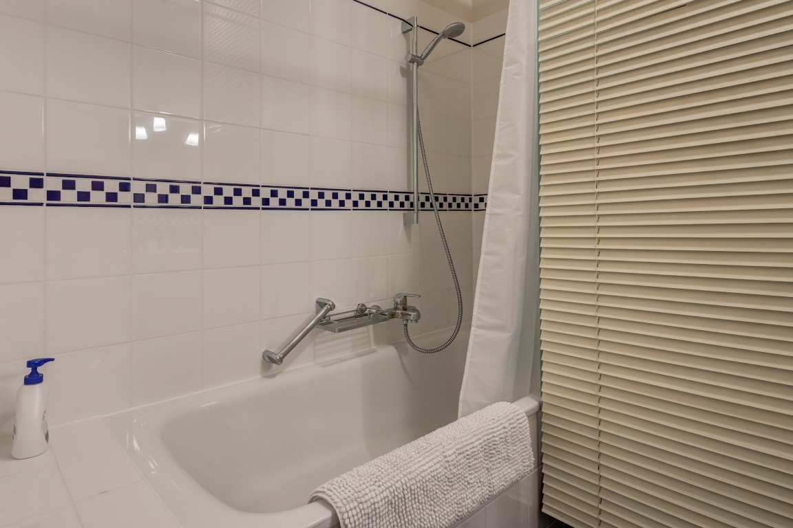 1-Zimmer-Wohnung Sendling Oberländerstraße 29 - Bad
