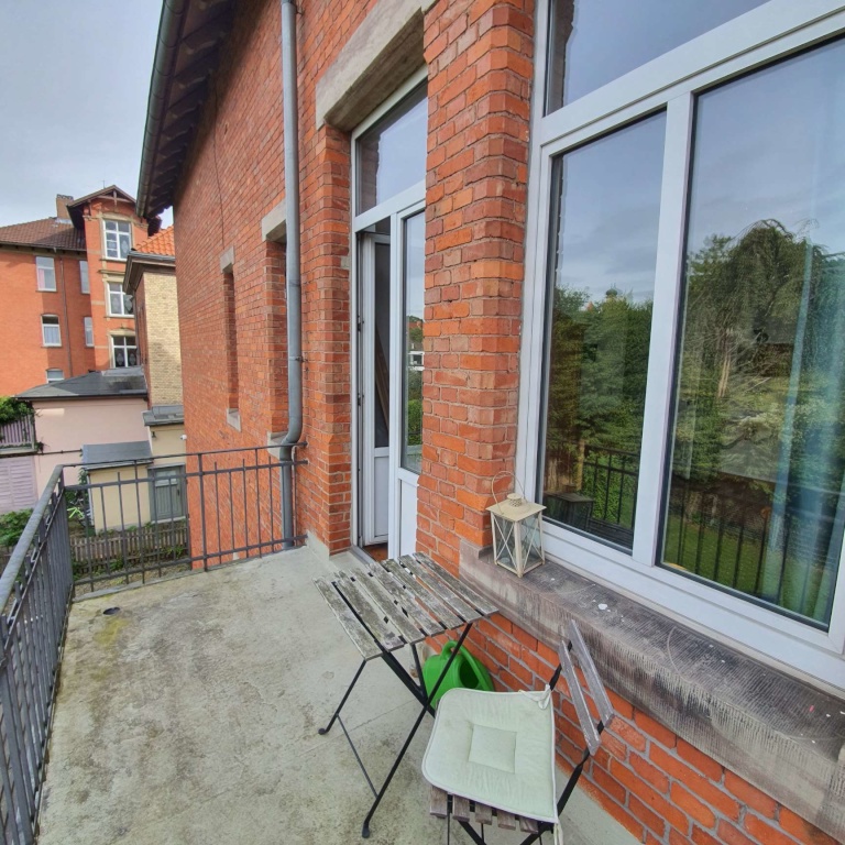 Habitación en WG Innenstadt Planckstraße 5 - Eigener Balkon