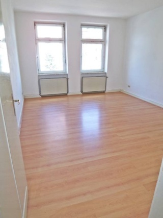 Anzeigenbild: Noch 8 WG-Zimmer in Kassel zu vergeben