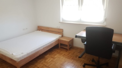 Ad image: möbl. WG-Zimmer Nr. 1 - 1. OG - Dahenfeld 15 qm