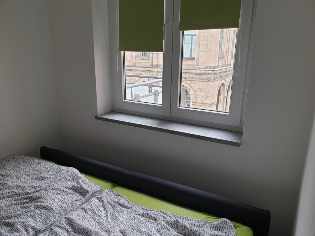 Beste Mitte-Lage, voll möbliert, separates Schlafzimmer und Küche – Hessische Str. 5, 10115 Berlin Mitte – Vorschaubild 5