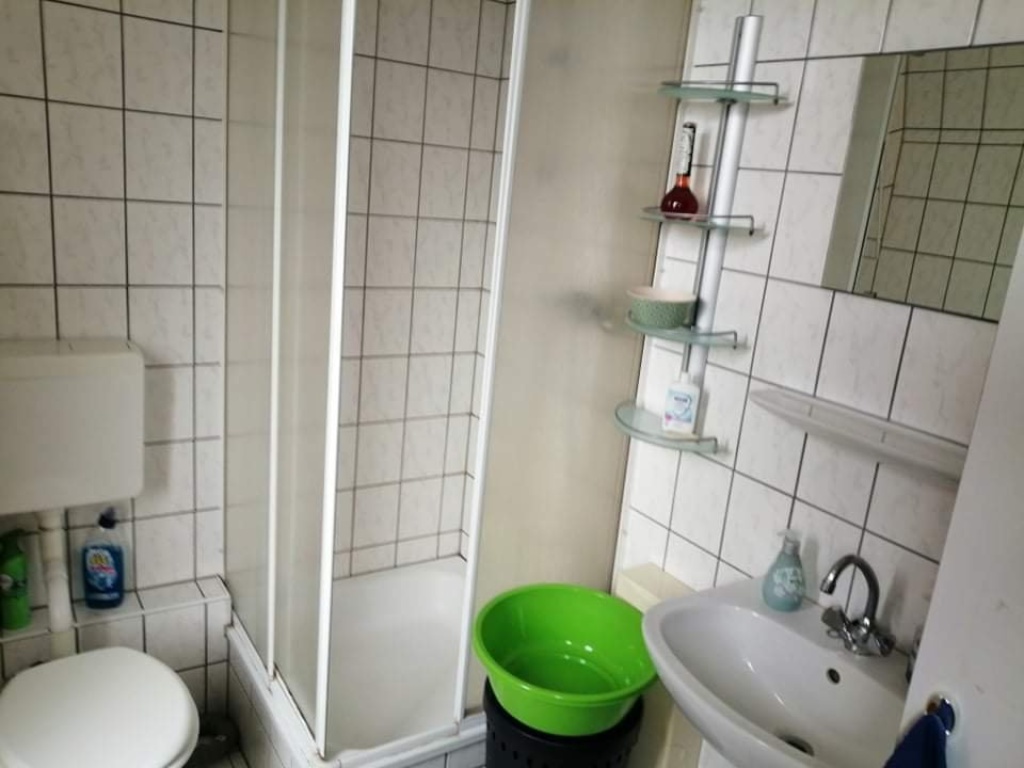 Nur für Studenten /Only for Students !!: Studioapartments im privaten Studierendenwohnheim –/Sublet of a Studio Apartment in a Private Student Dormitory – 44149 Dortmund Dorstfeld – Vorschaubild 3