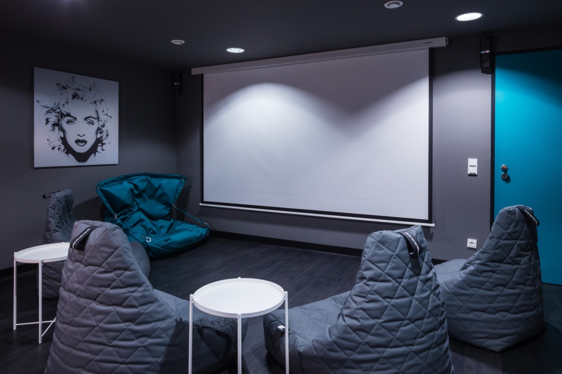 Estudio Bockenheim Adalbertstrasse 44 - Cinemaroom 2