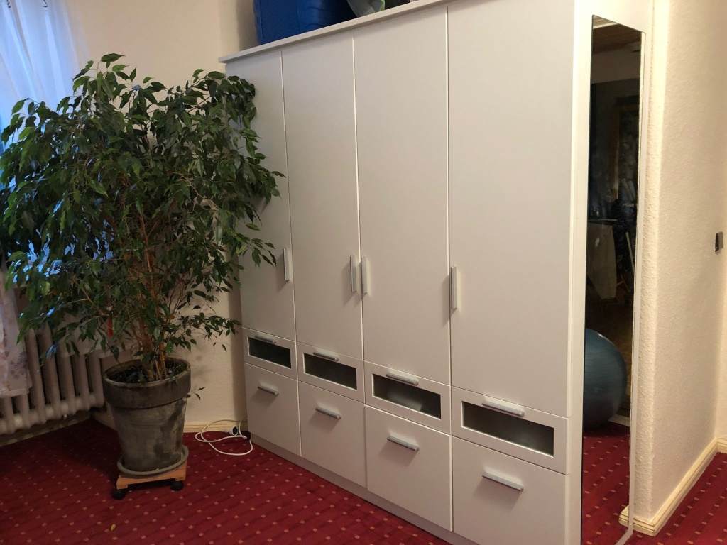 Zimmer 1 Jahr Untermiete teilmöbliert *Verlängerung möglich* – Foto 8