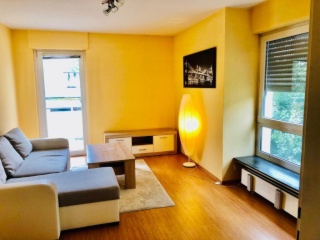 Anzeigenbild: Möbliertes WG-Zimmer in einer 2er-WG mit Balkon in der Nähe der Stadtmitte und des KIT