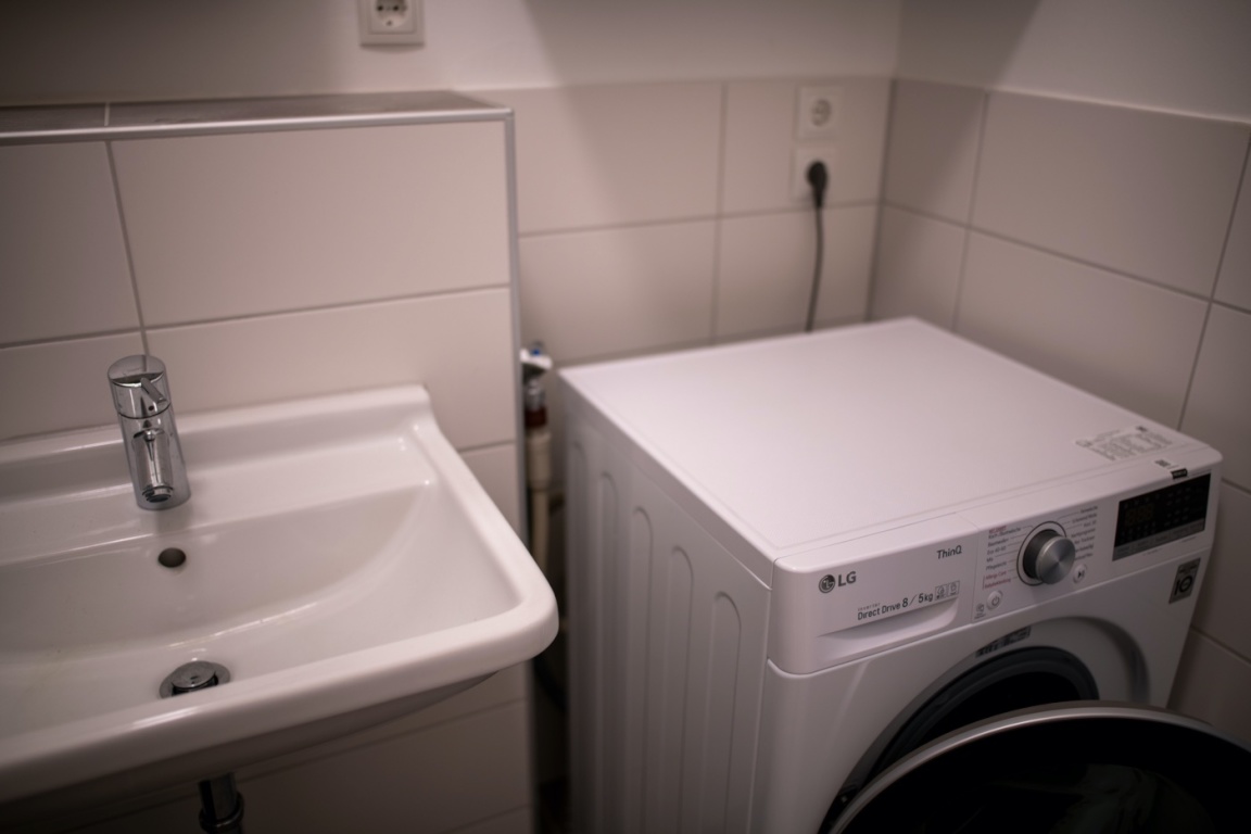 1 Zimmer Wohnung im Herzen der City & Bankenviertel/Hauptbahnhof – 60329 Frankfurt am Main Bahnhofsviertel – Vorschaubild 8