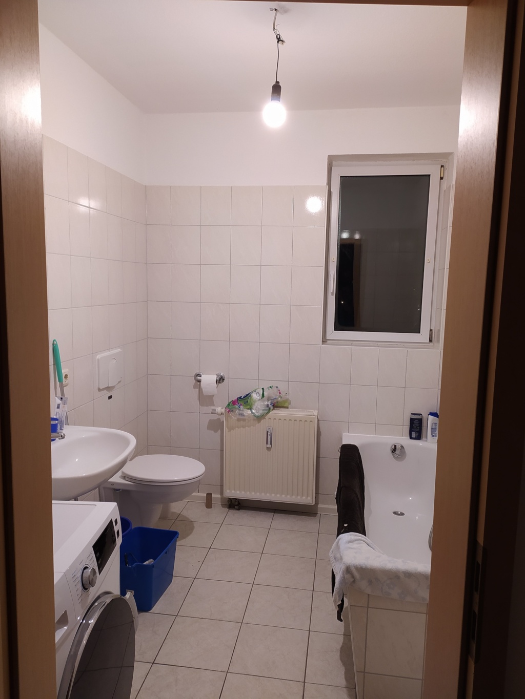 WG-Zimmer Altchemnitz Paul Gruner Straße 104 - Bad 2