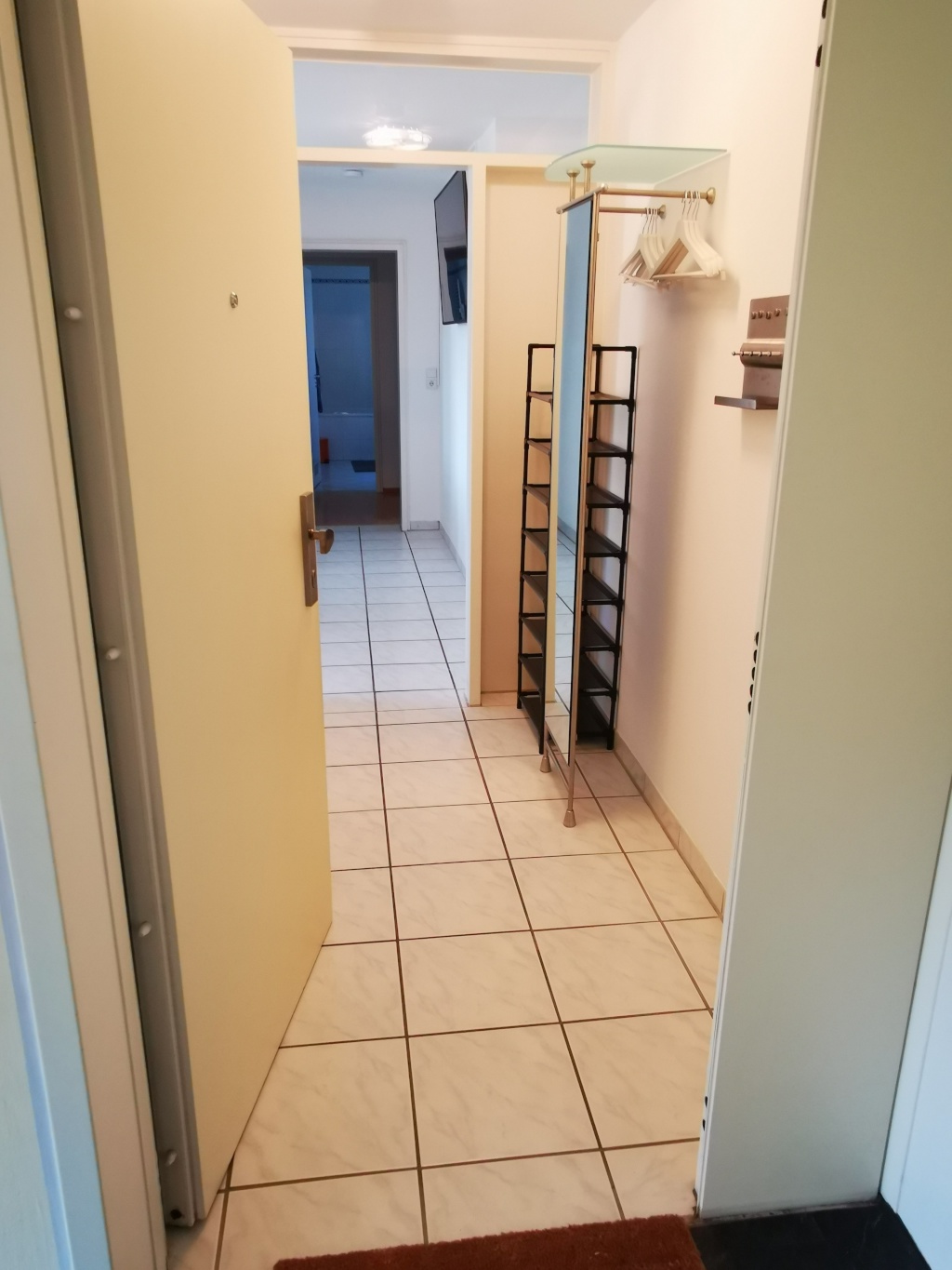 Flatshare Moosach Werner-Friedmann-Bogen 12 - Gang