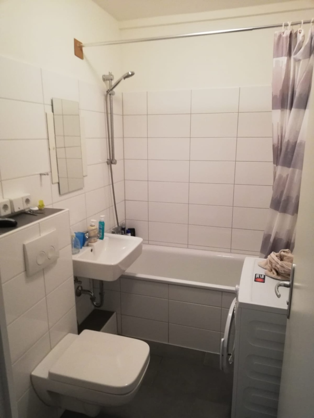 Untermiete - vollausgestattete 2 Zimmer Wohnung mit Balkon – Hopfgartenstr., 1307 Dresden Johannstadt-Nord – Vorschaubild 4