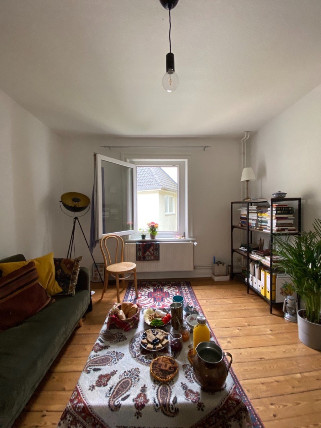 Zwischenmiete Eppendorf: schöne gemütliche 2-Zimmer Wohnung – Lokstedter Weg, 20251 Hamburg Eppendorf – Vorschaubild 2