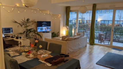 Anzeigenbild: Luxury Large 2-Room Apartment  · Terrace · Central Berlin Mitte-take over longterm ( preferably furnished)