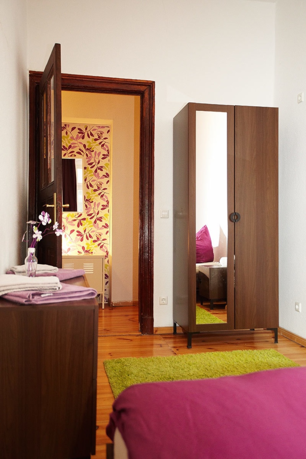 1-Zimmer-Wohnung Friedrichshain Berlin Gärtnerstrasse 15 - Schrank Schlafzimmer