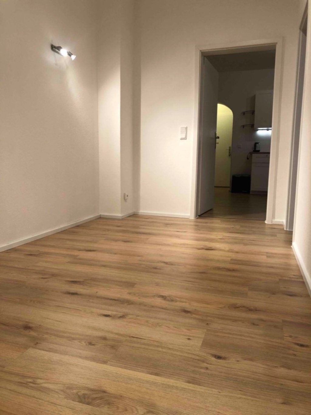 Apartamento Benrath Hildenerstraße 73 - Geräumiger Flur...