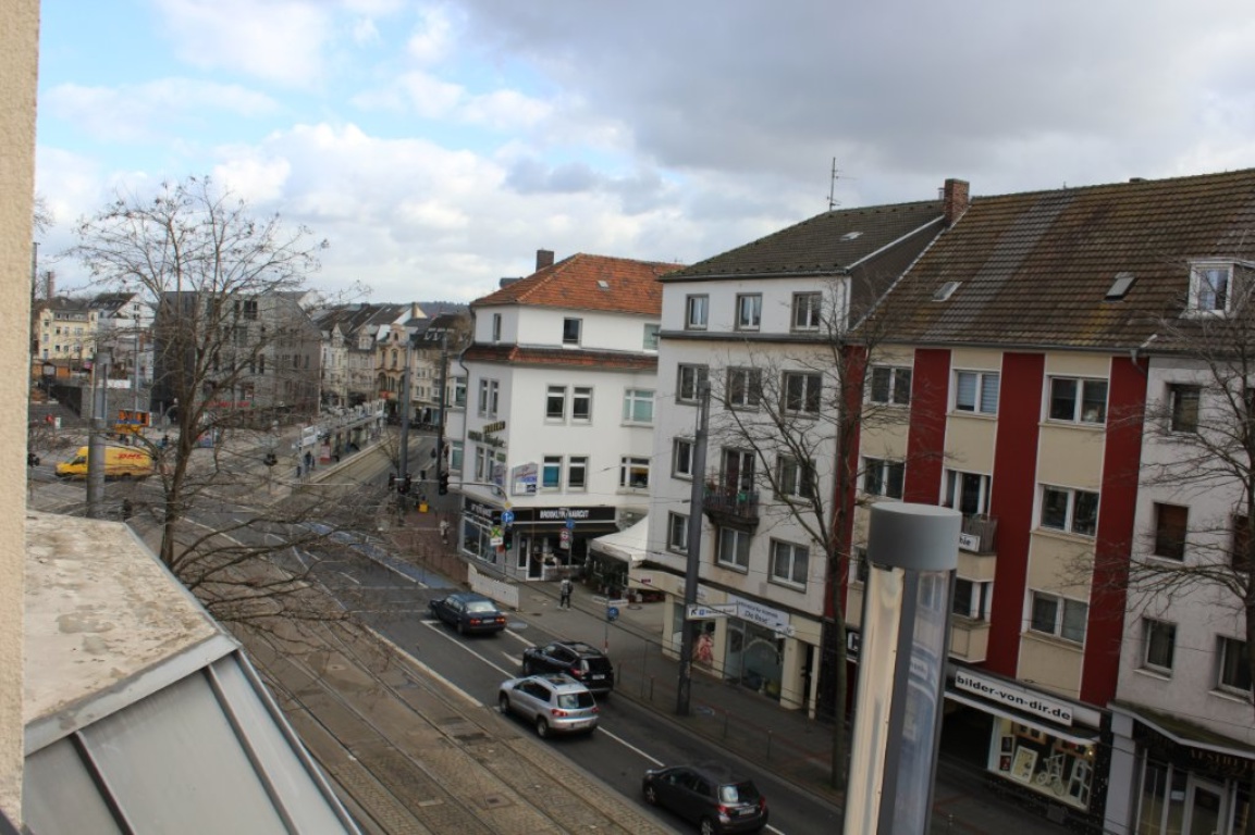 WG-Zimmer Beuel Konrad-Adenauer-Platz - Zimmeraussicht auf den Konrad-Adenauer-Platz
