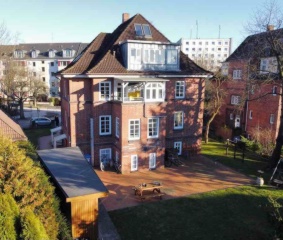 Anzeigenbild: Zimmer in Altbauvilla direkt an der Uni