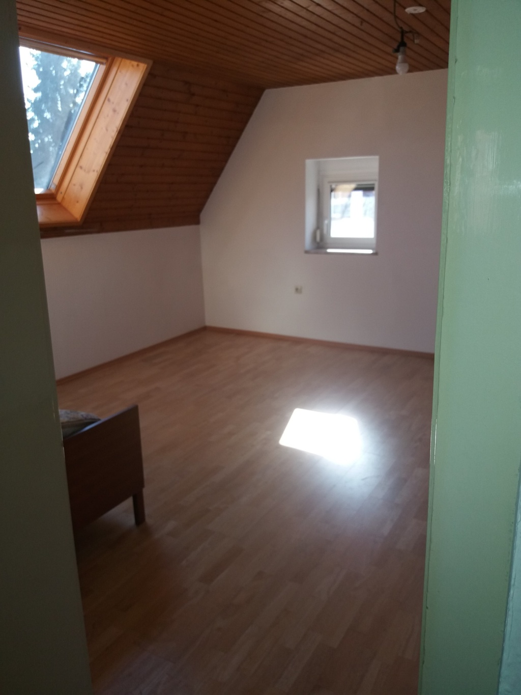 Flatshare 79224 Umkirch Zentral - DG Zimmer 3