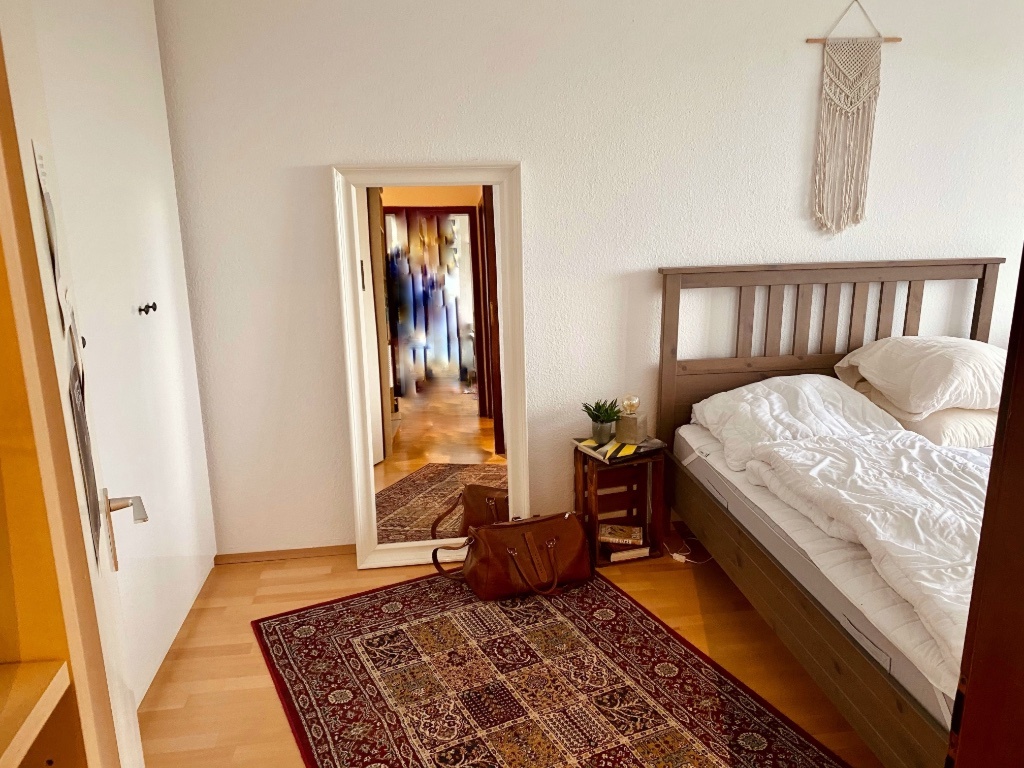 Möbliertes 2 Zimmer Apartment mit Domblick – Graeffstrasse 3, 50823 Köln Neuehrenfeld – Vorschaubild 3