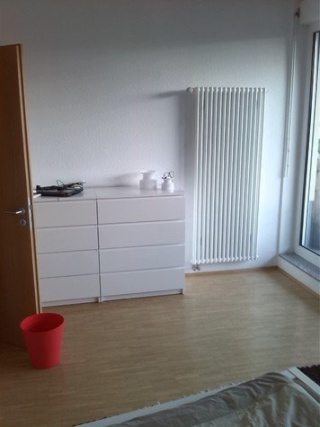 Anzeigenbild: 2-Zimmerwohnung / Wohnungssharing