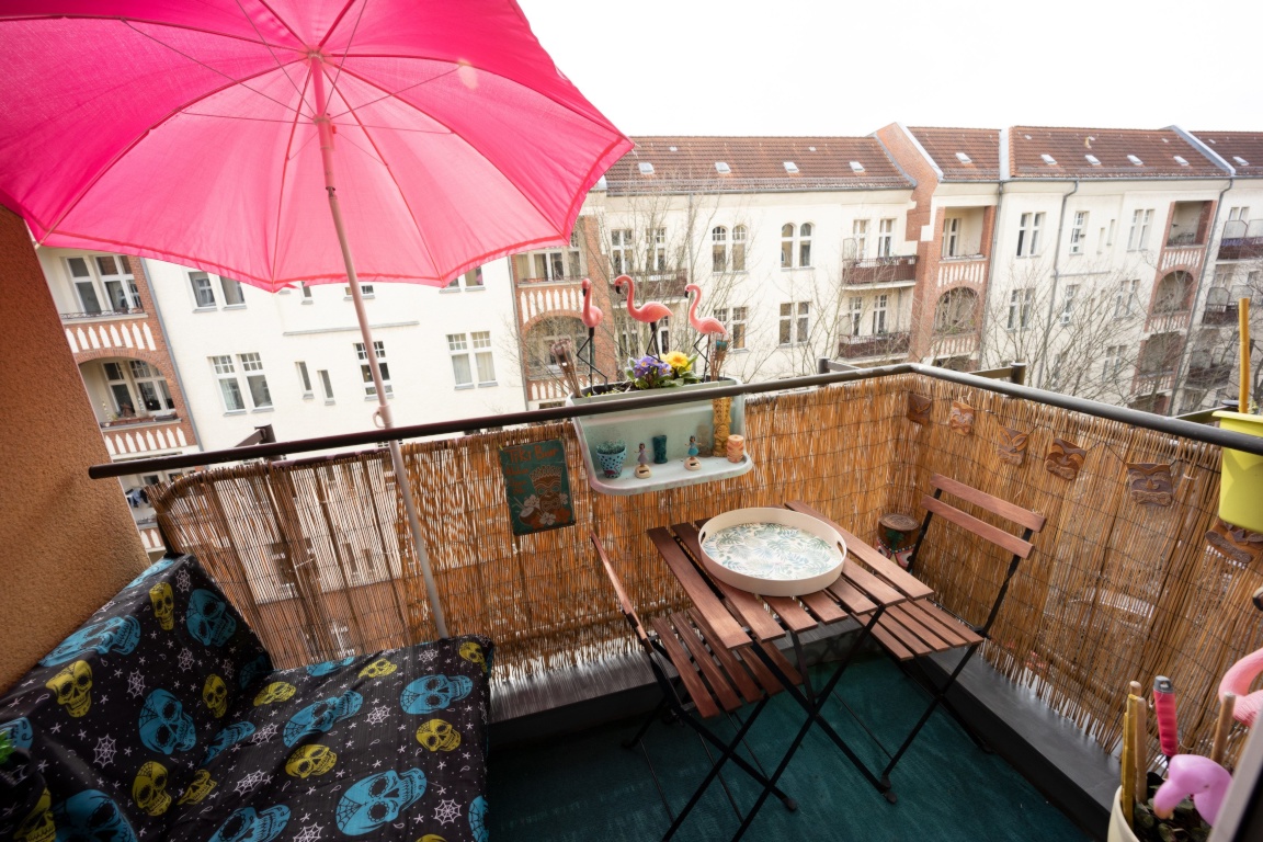 VON 6 OKTOBER bis 5 Nov Rundum Sorglos Paket, 1 zimmer Wohnung mit balkon Prenzlauer Berg, deutsch, spanisch, englisch – Rodenbergstr. 33, 10439 Berlin Prenzlauer Berg – Vorschaubild 2