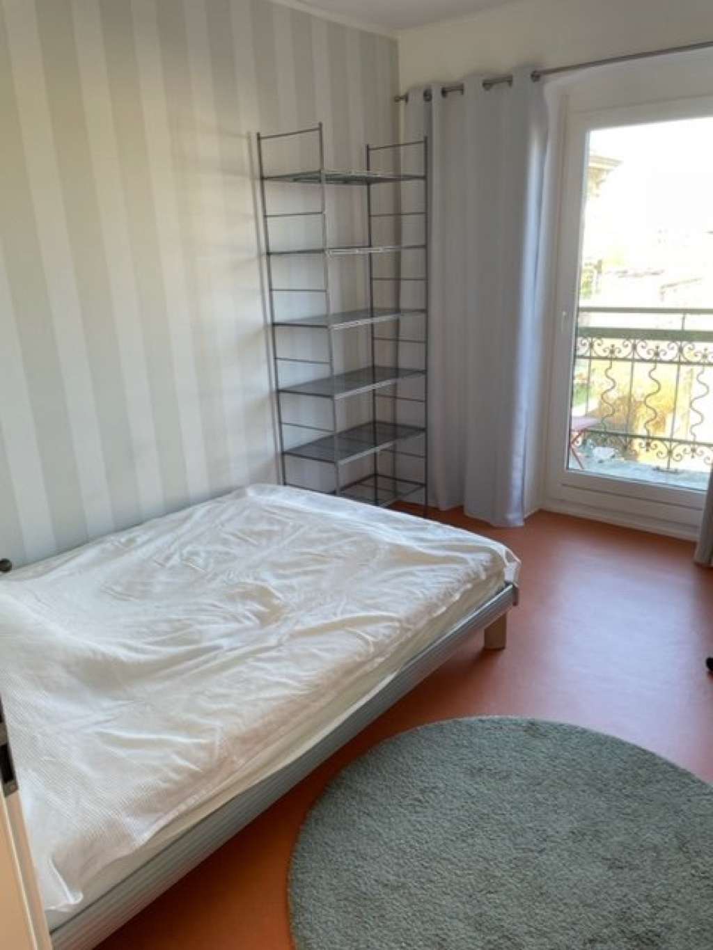 2 Zi. in 2 Zi. Whg., Küche, + Vollbad + Balkon, möbliert. – Hardenstr. 38, 20539 Hamburg Rothenburgsort – Vorschaubild 8