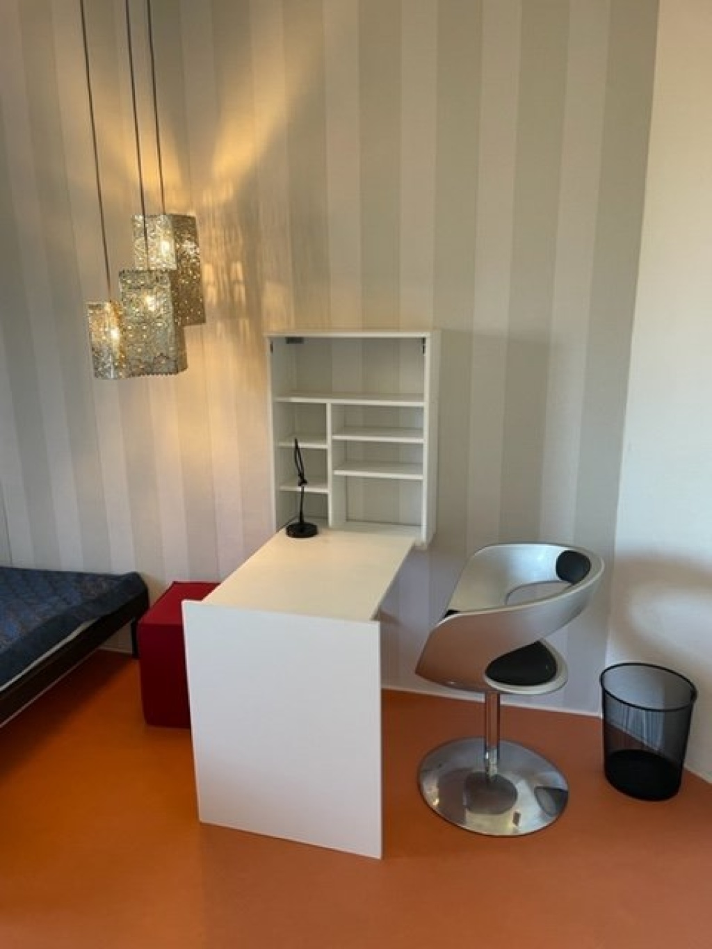 2 Zi. in 2 Zi. Whg., Küche, + Vollbad + Balkon, möbliert. – Hardenstr. 38, 20539 Hamburg Rothenburgsort – Vorschaubild 10