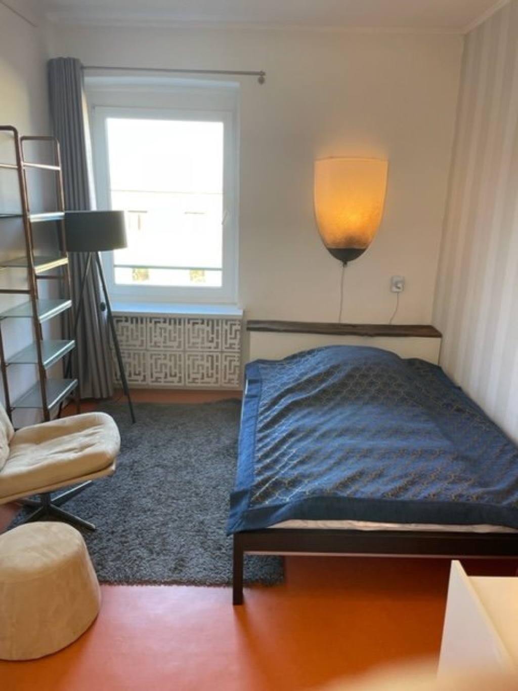 2 Zi. in 2 Zi. Whg., Küche, + Vollbad + Balkon, möbliert. – Hardenstr. 38, 20539 Hamburg Rothenburgsort – Vorschaubild 15
