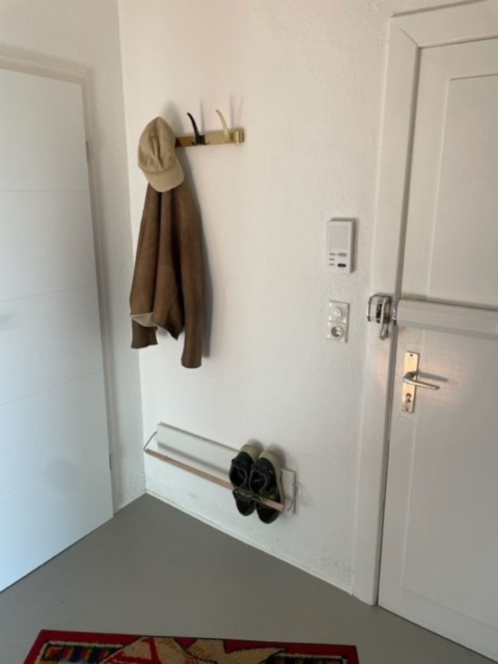 2 Zi. in 2 Zi. Whg., Küche, + Vollbad + Balkon, möbliert. – Hardenstr. 38, 20539 Hamburg Rothenburgsort – Vorschaubild 13