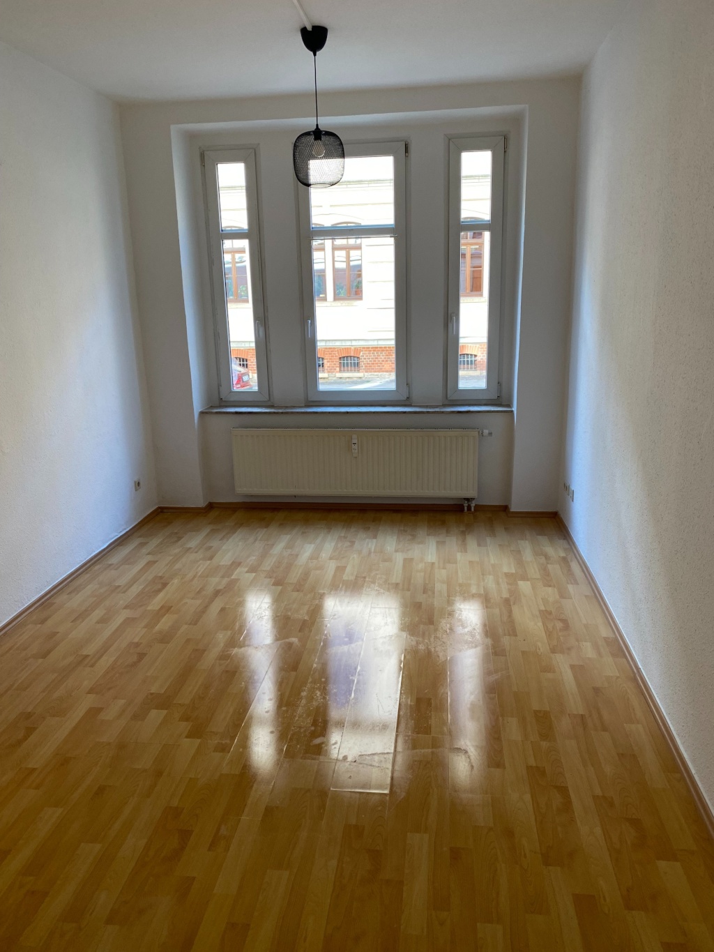 Habitación en WG Sellerhausen-Stünz Jesewitzer Straße 6 - Mittleres Zimmer