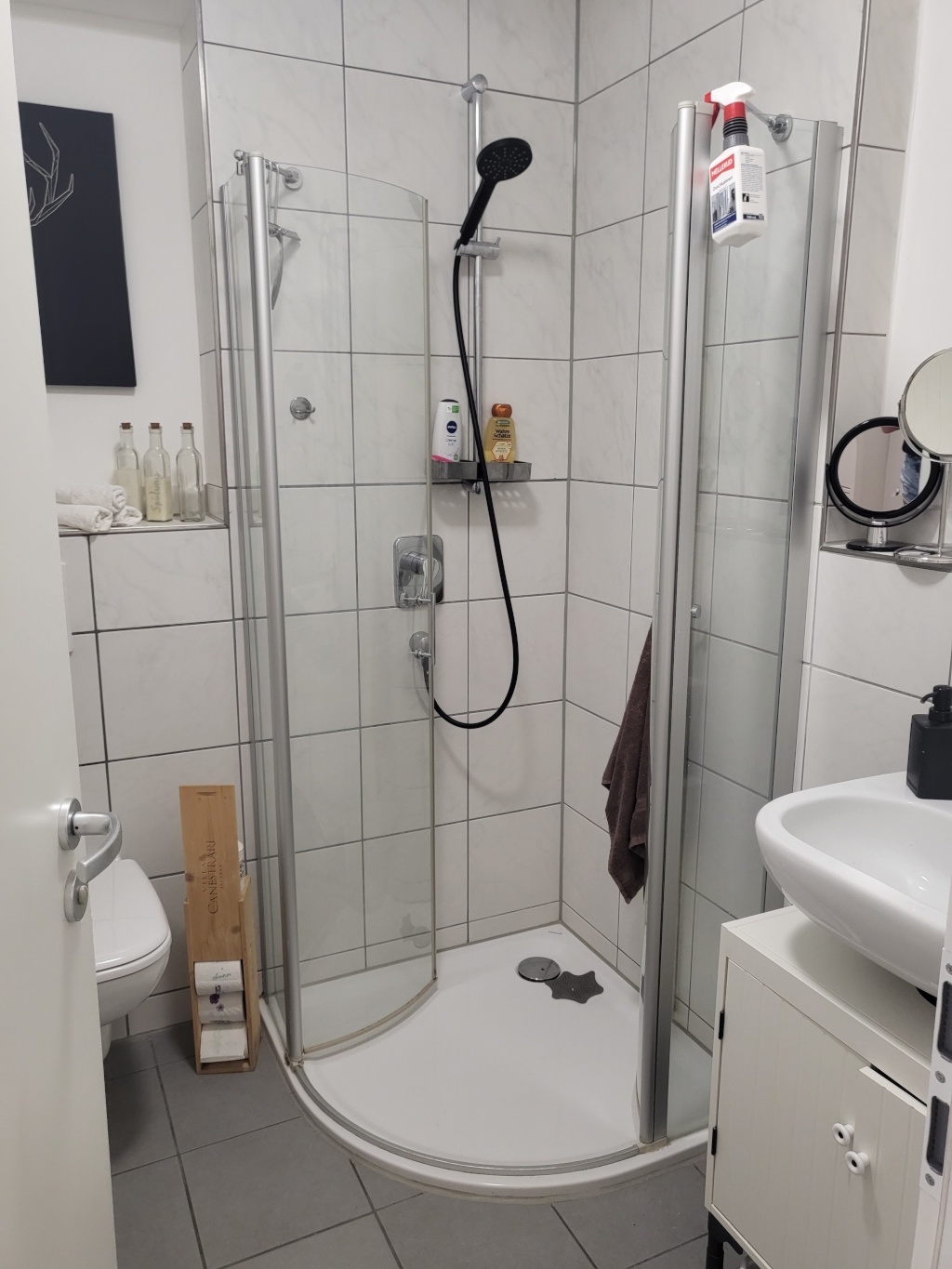 provisionsfreie möbelierte 3,5 Zimmer wohnung Zentrum Erlangen. WG-Geeignet!!! – Thüringer Strasse 7, 91052 Erlangen Innenstadt – Vorschaubild 5